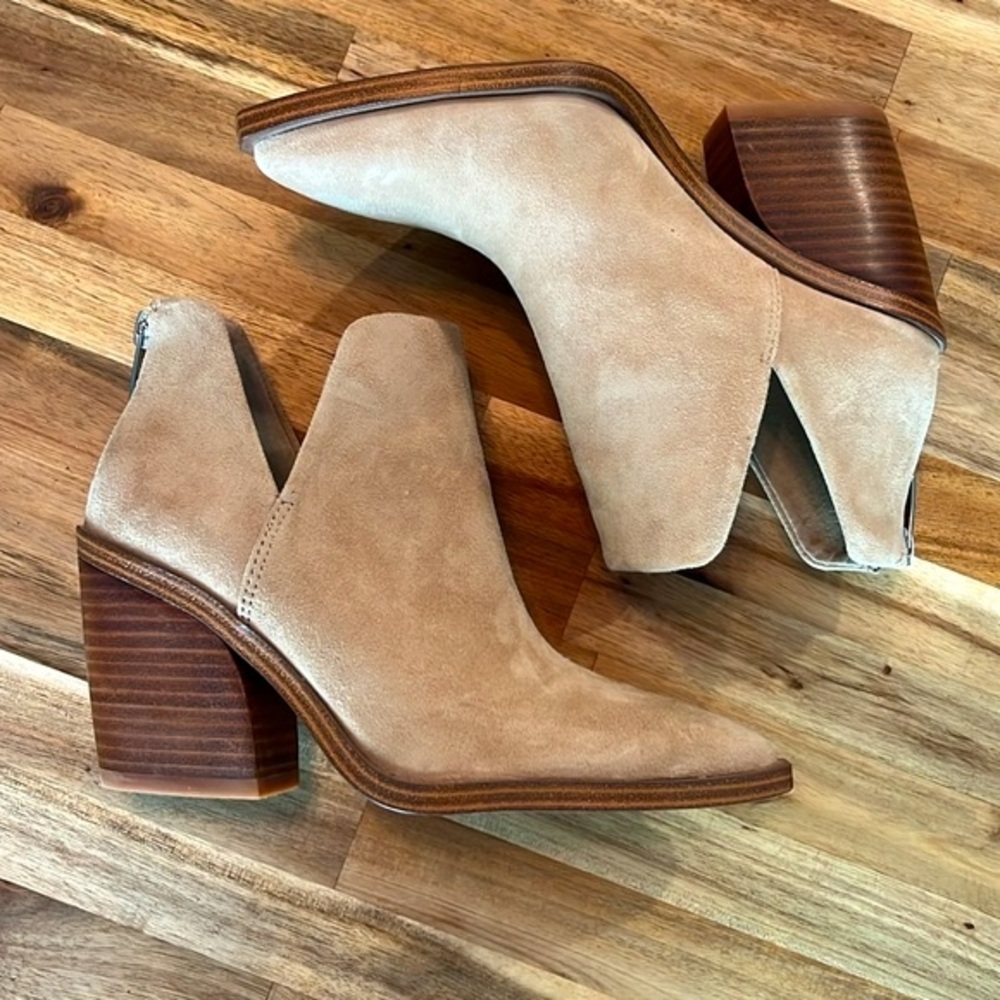 Vince Camuto Gigietta Ankle Boots